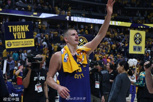 罗马诺：迪乌夫的最终转会费为2500万欧元，并已确保全额支付（罗马诺：迪乌夫最终身价2500万欧，款项已全部到位）