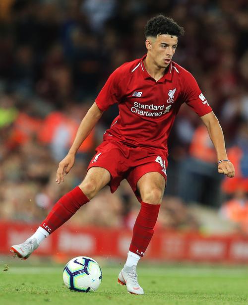 卡斯蒂亚赢得对手球迷赞誉，被称“多年来所遇到的最佳球队”（对手球迷盛赞卡斯蒂亚：称其为近年所遇最强球队）