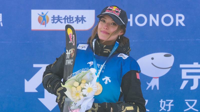 一个失误改变命运（一念之差改写命运）