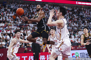 外媒：马拉多纳的宝马i8进行拍卖，起拍价1万欧元（外媒曝马拉多纳的宝马i8将上拍，起拍价1万欧元）