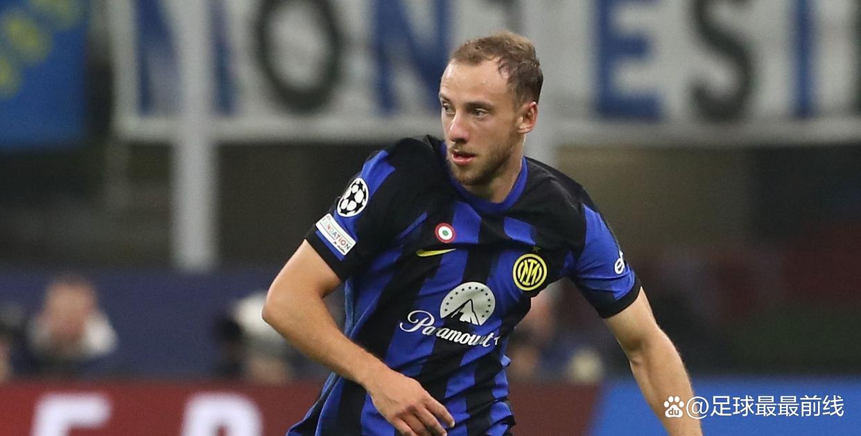 历史得分榜前十现役占三席：詹姆斯第一&KD第八&哈登第十