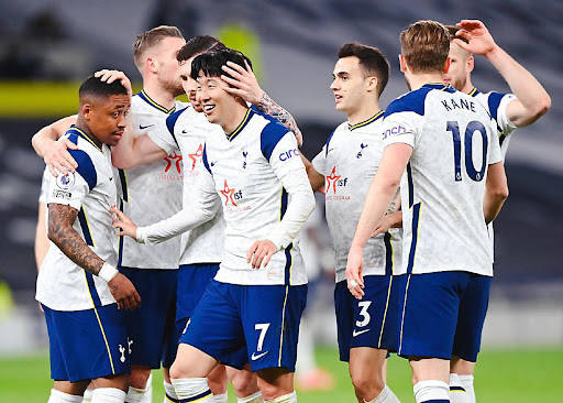 国乒连轴转战WTT香港总决赛（国乒马不停蹄征战WTT香港总决赛）