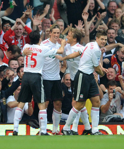 完美表现！哈维·西蒙斯半场传射建功，取得热刺生涯处子球（状态爆棚！哈维·西蒙斯半场一传一射斩获热刺首球）