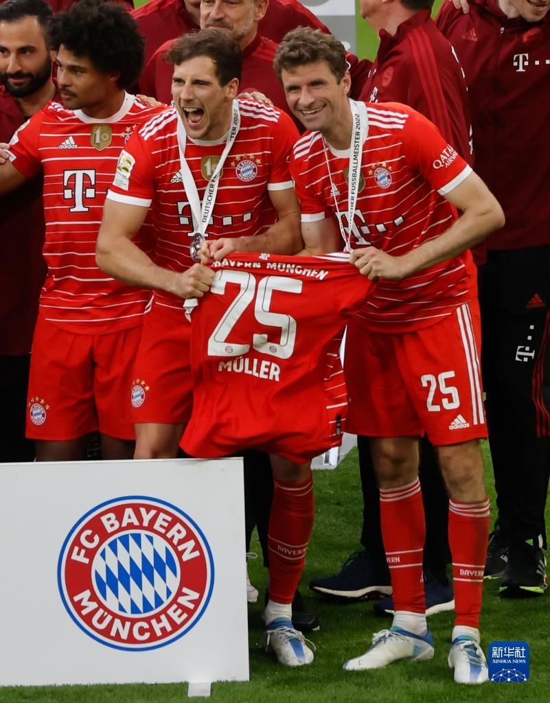 英超曼城与切尔西积分榜竞争激烈