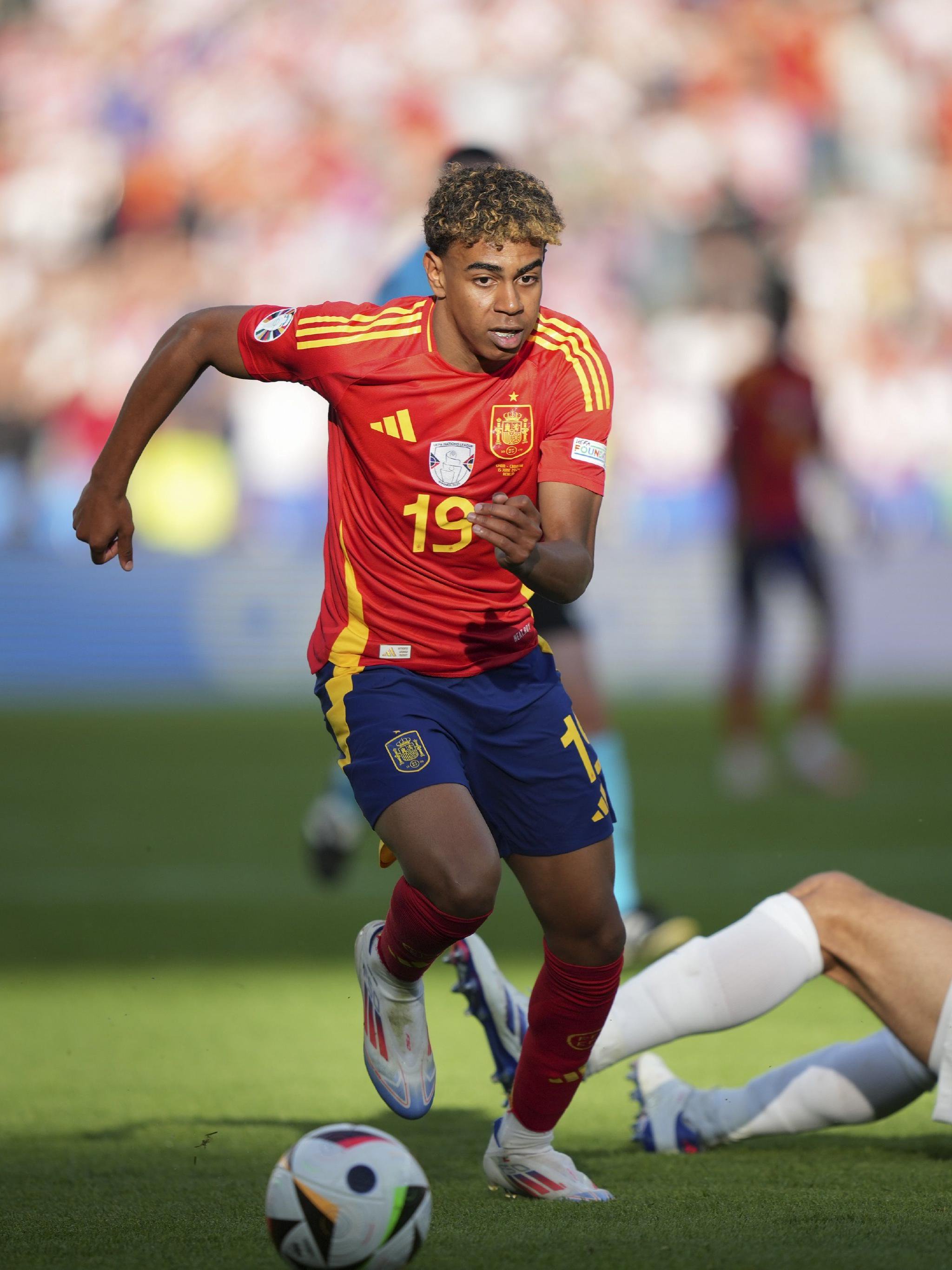 韩足晚报（2025.11.2）大邱绝平对手，保级悬念重生（韩足夜讯（2025.11.2）大邱压哨追平，保级悬念再起）