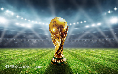 尤尔曼德：药厂目前无法和顶级球队比；阿隆索刚来时情况也这样（尤尔曼德：药厂暂时还比不过顶级强队，阿隆索上任初期亦然）